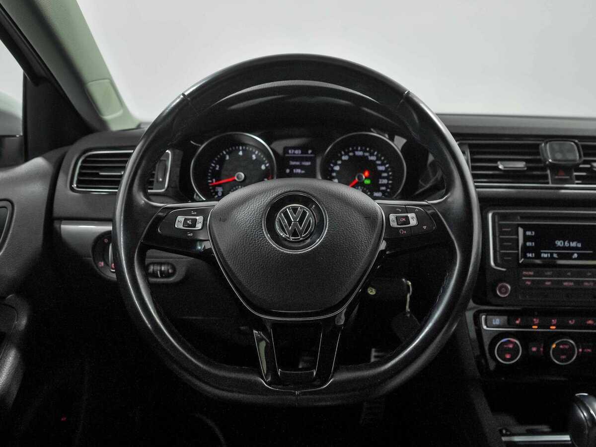 Volkswagen Jetta 2016 года с пробегом. Фото: #7