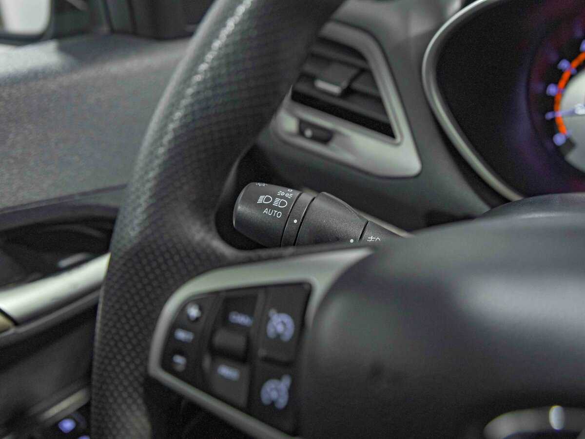 Lada (ВАЗ) Vesta 2019 года с пробегом. Фото: #7