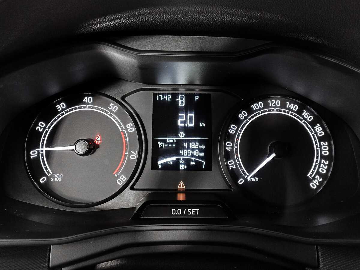 Skoda Rapid 2021 года с пробегом. Фото: #12