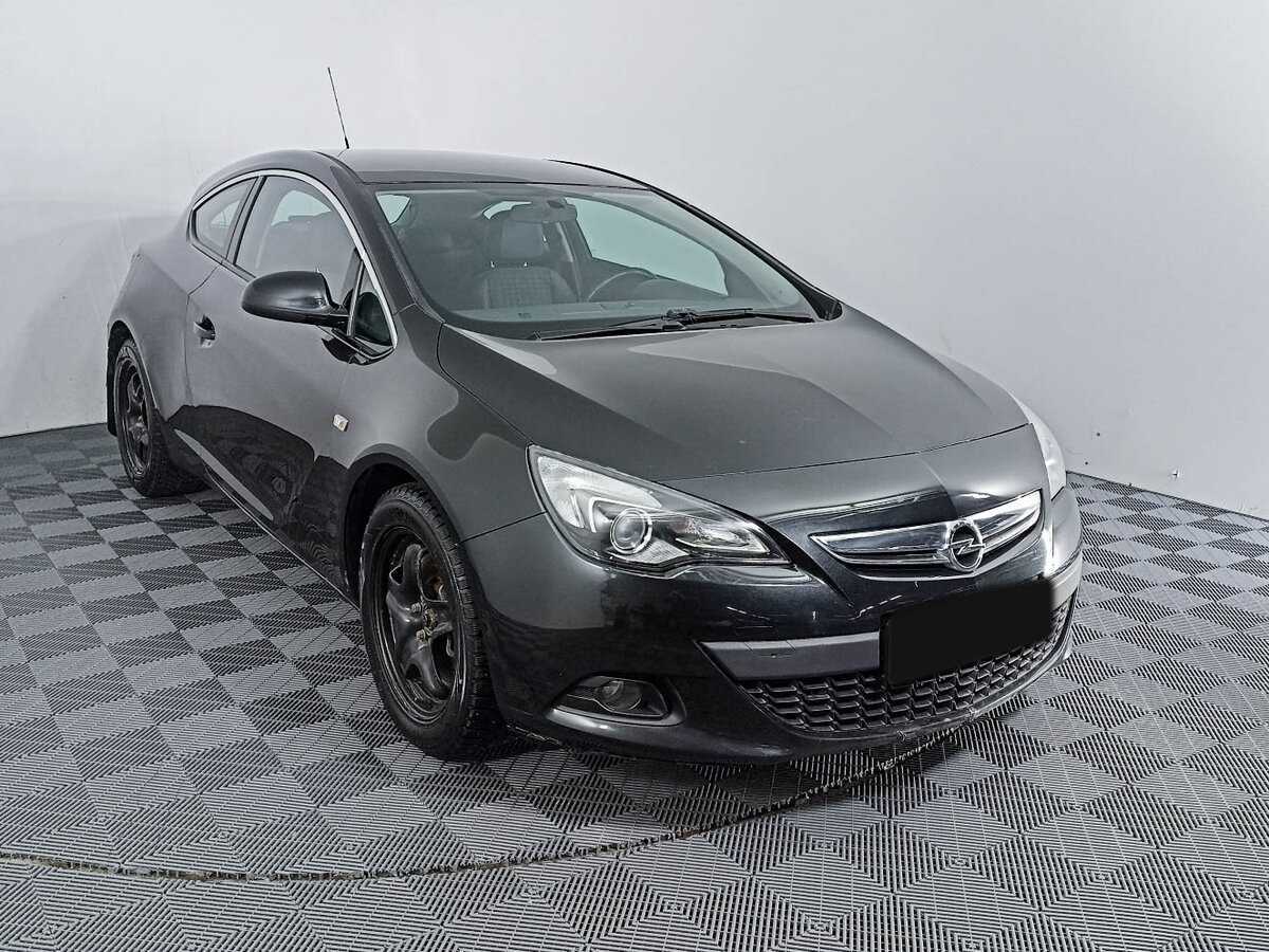 Opel Astra 2014 года с пробегом. Фото: #2