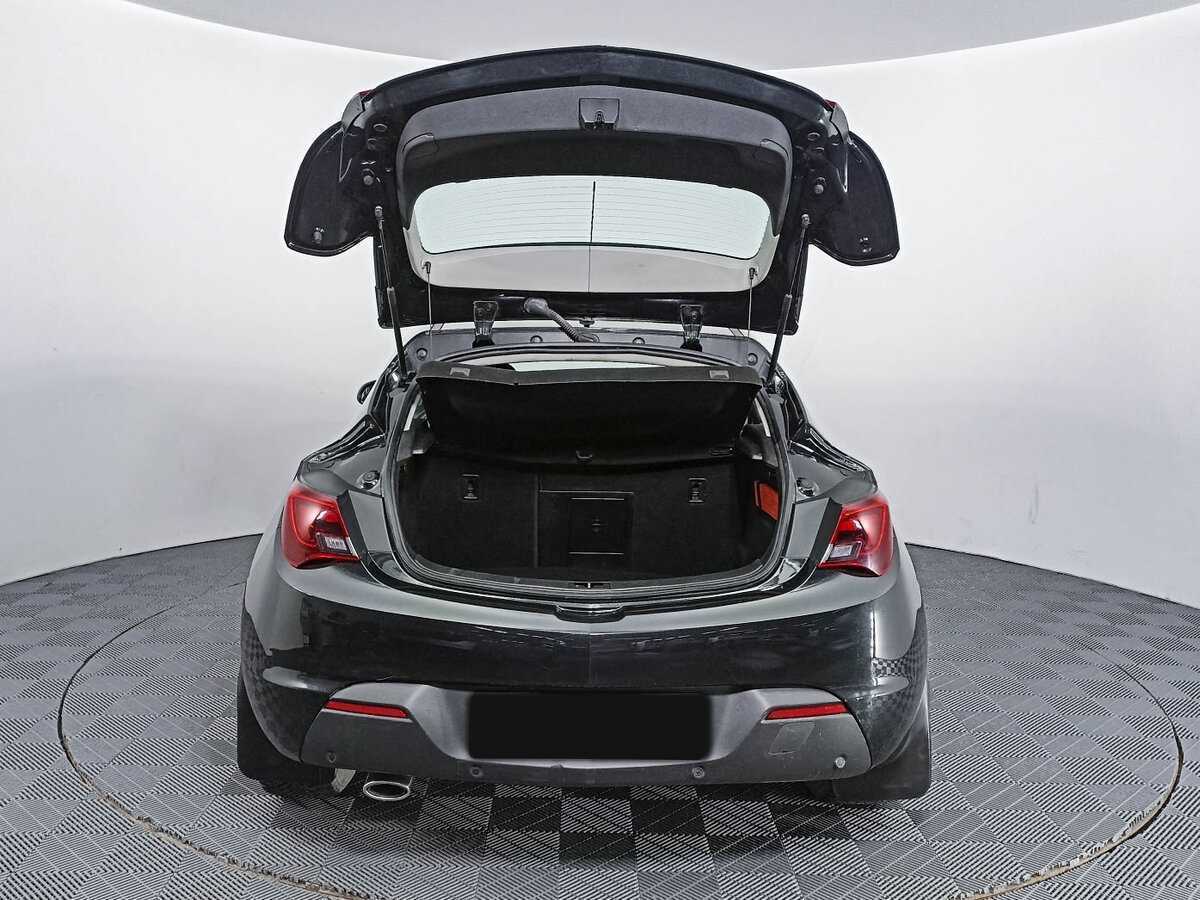 Opel Astra 2014 года с пробегом. Фото: #9