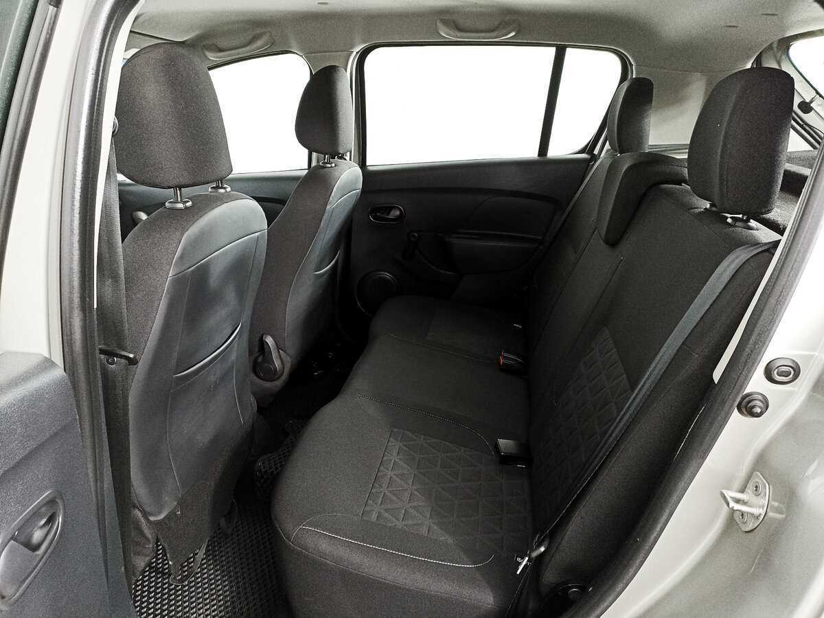 Renault Sandero 2017 года с пробегом. Фото: #9