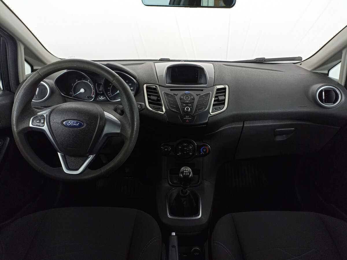 Ford Fiesta 2015 года с пробегом. Фото: #13