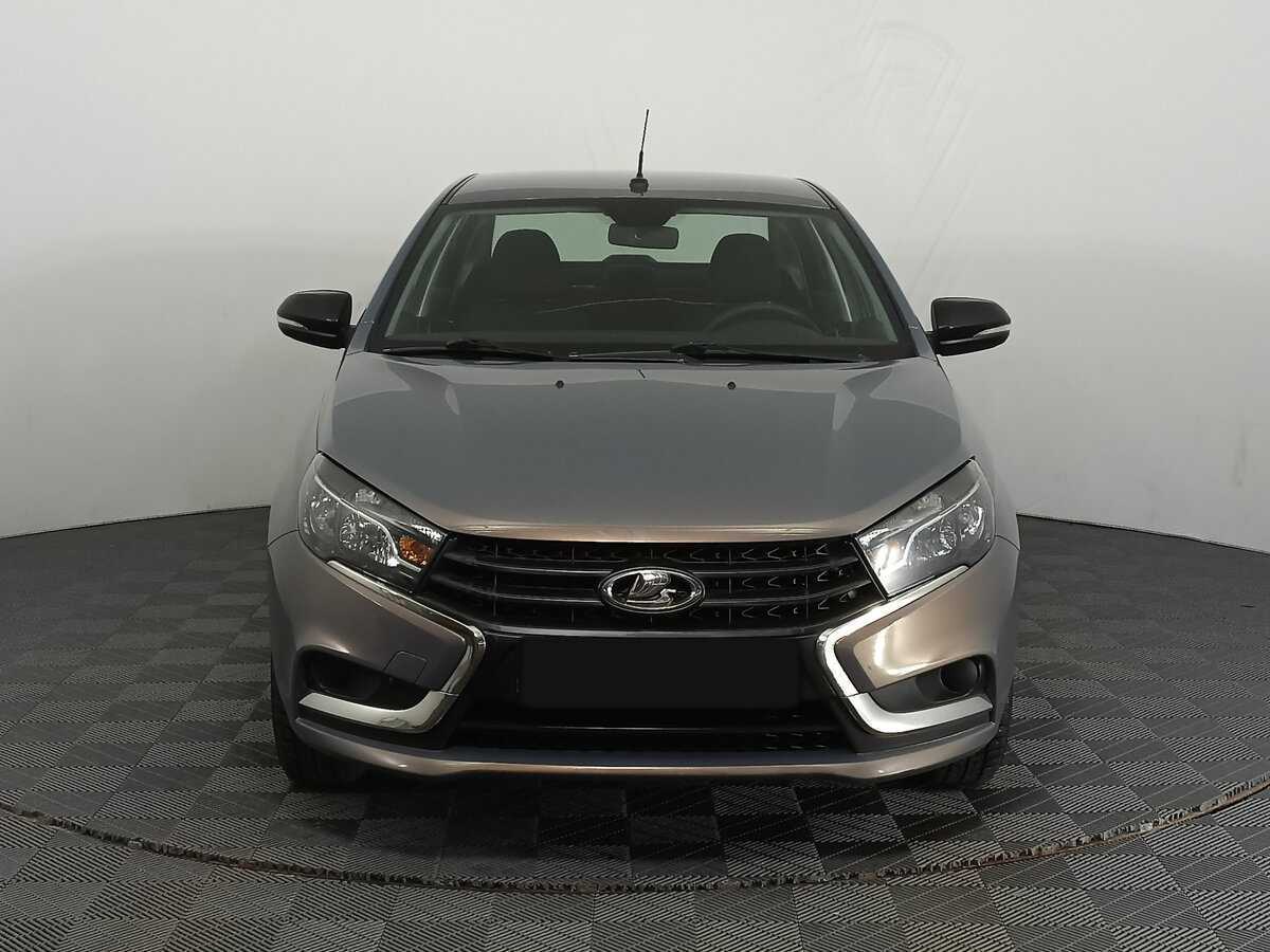 Lada (ВАЗ) Vesta 2017 года с пробегом. Фото: #1