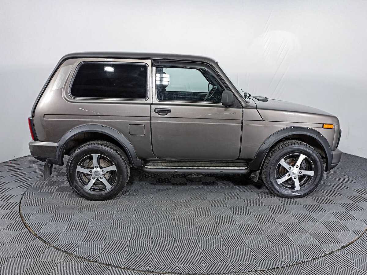 Lada (ВАЗ) 2121 (4x4) 2015 года с пробегом. Фото: #3