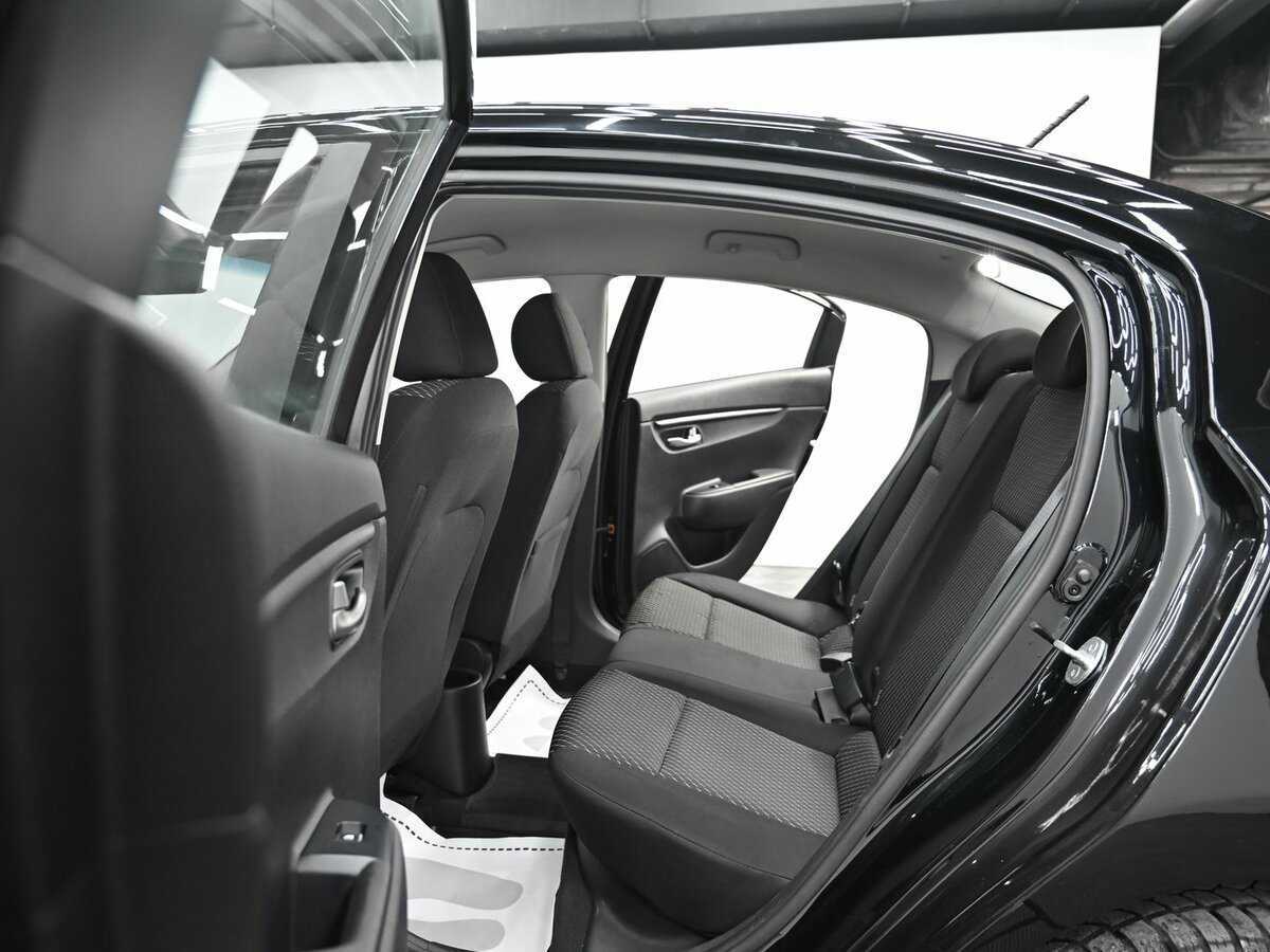 Kia Rio 2018 года с пробегом. Фото: #11