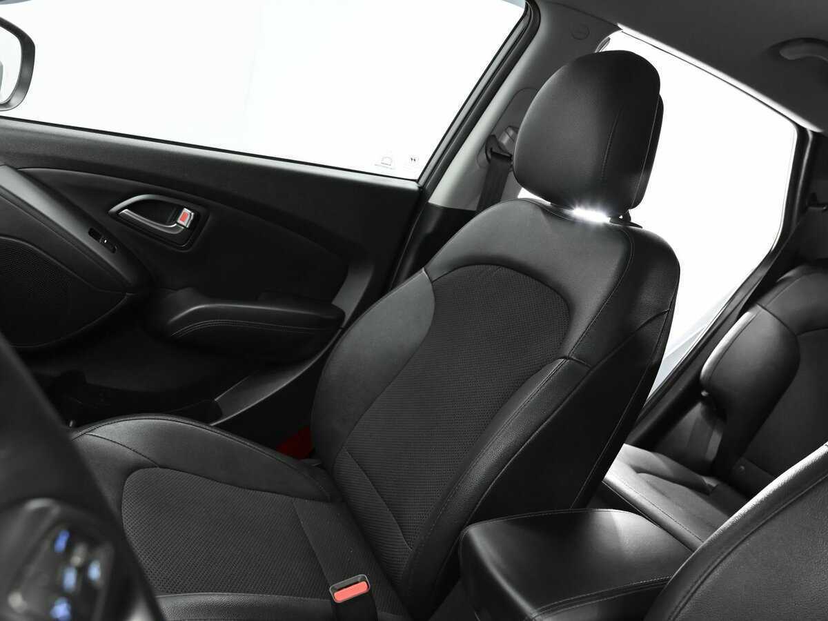 Hyundai ix35 2013 года с пробегом. Фото: #11