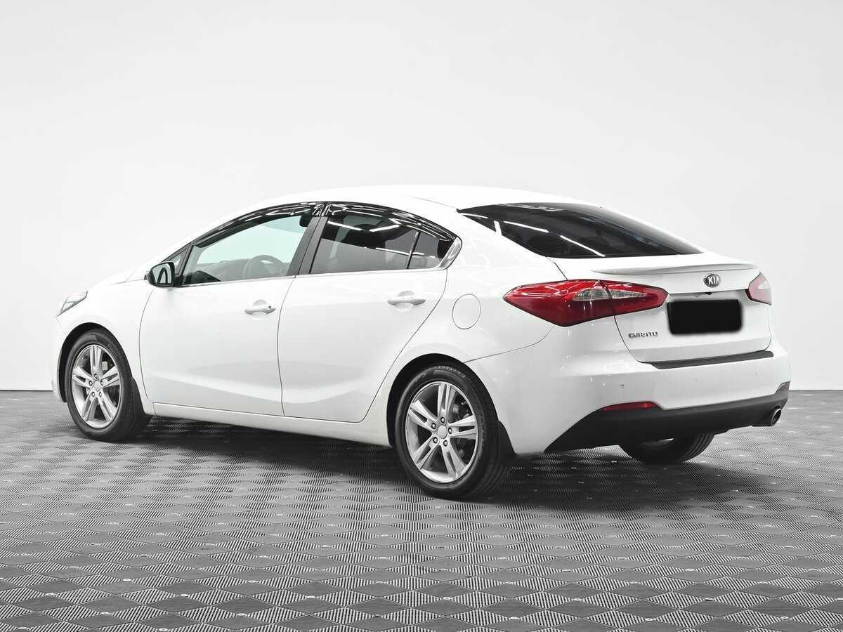 Kia Cerato 2013 года с пробегом. Фото: #3