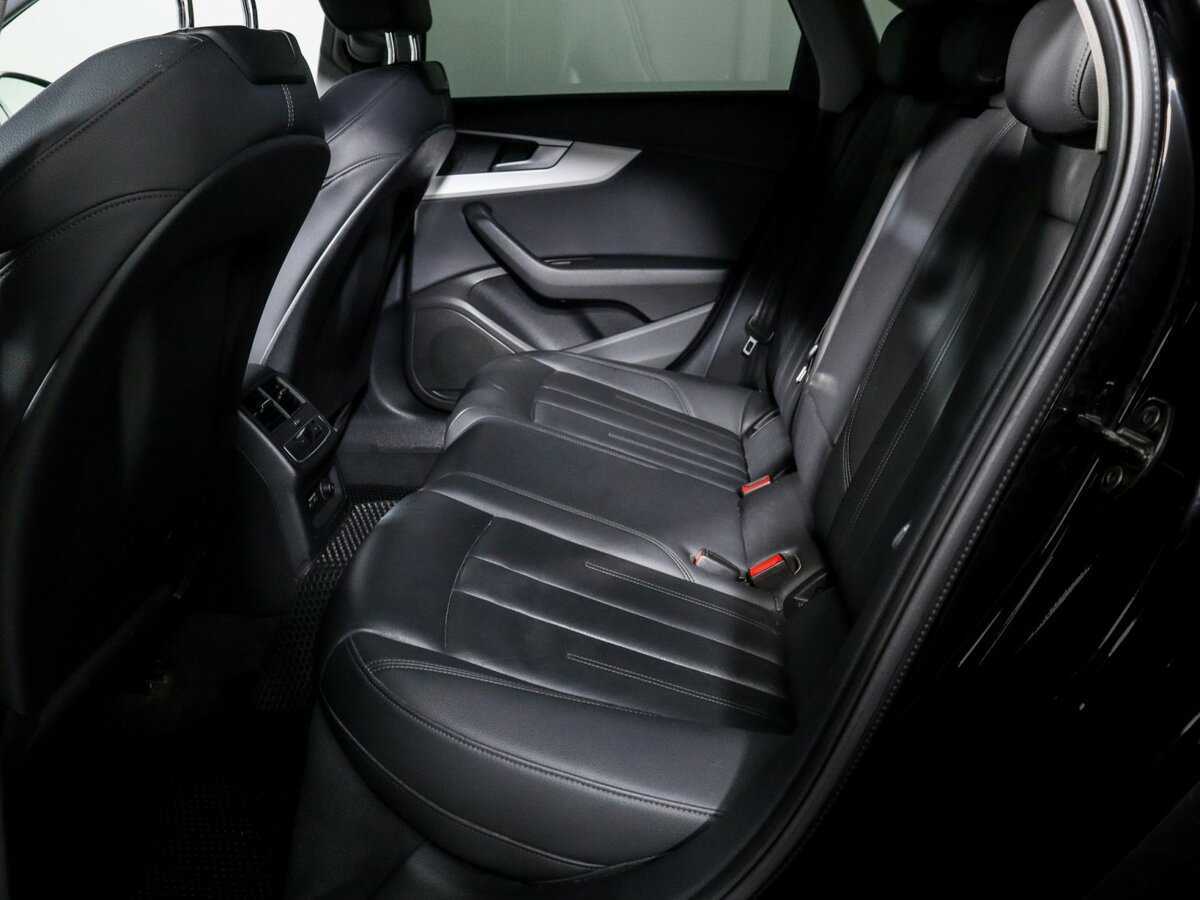 Audi A4 2019 года с пробегом. Фото: #6