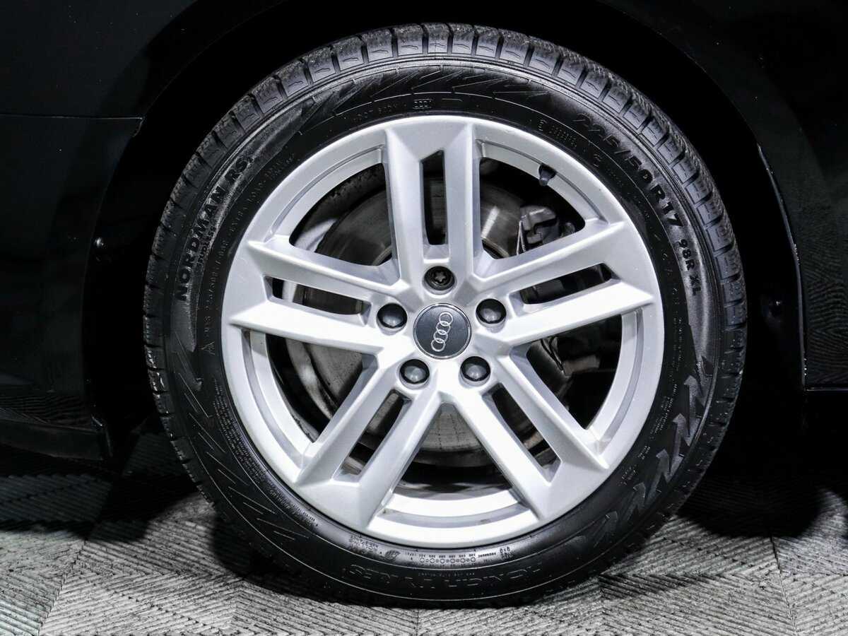 Audi A4 2019 года с пробегом. Фото: #11