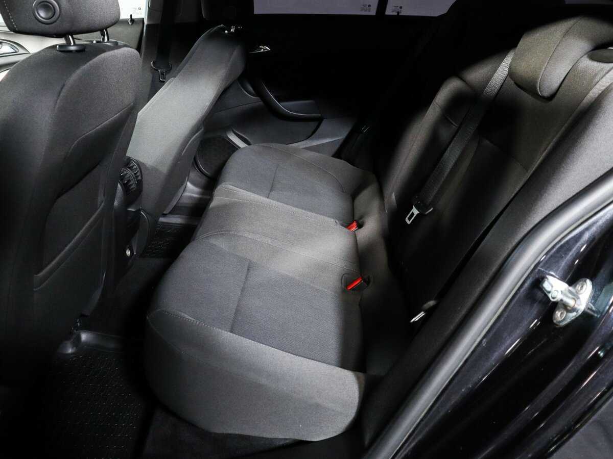 Opel Insignia 2012 года с пробегом. Фото: #4