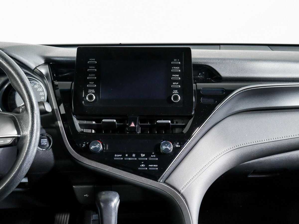 Toyota Camry 2021 года с пробегом. Фото: #9