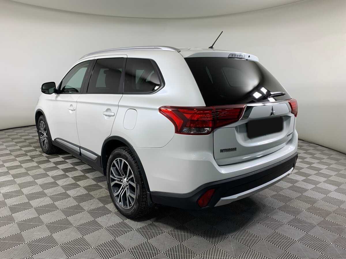 Mitsubishi Outlander 2016 года с пробегом. Фото: #6