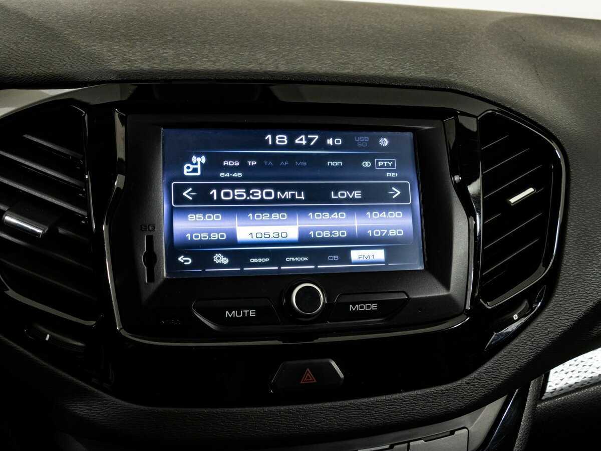 Lada (ВАЗ) Vesta 2019 года с пробегом. Фото: #14