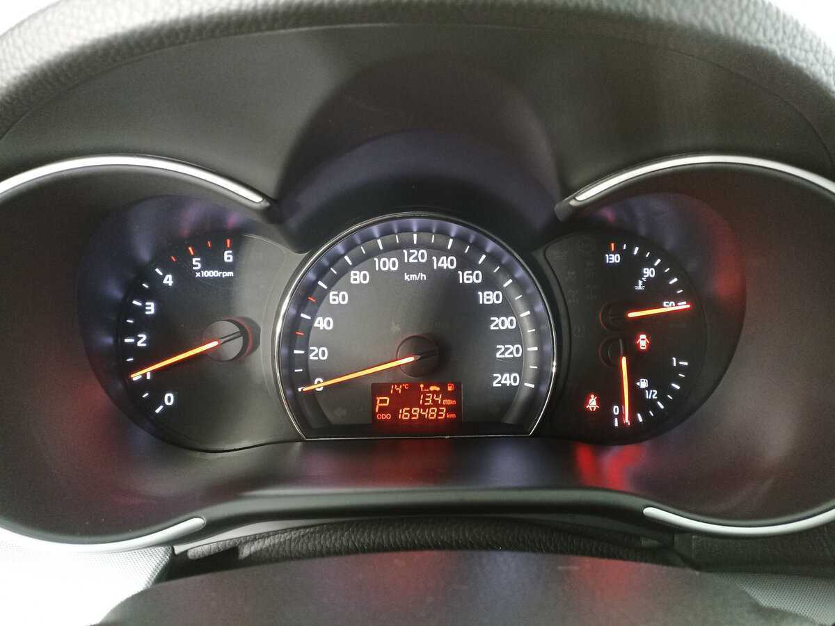 Kia Sorento 2014 года с пробегом. Фото: #9