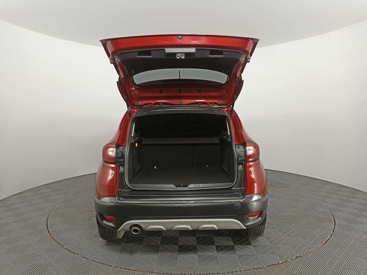 Renault Kaptur 2020 года с пробегом. Фото: #9