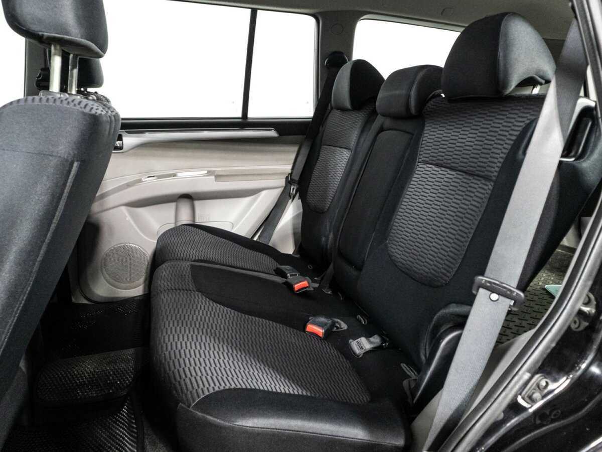 Mitsubishi Pajero Sport 2013 года с пробегом. Фото: #9