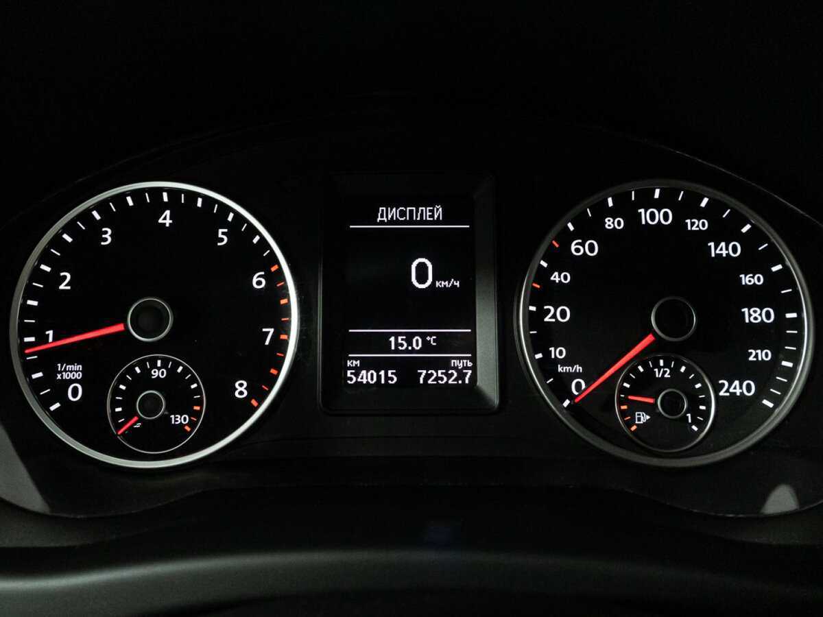 Volkswagen Tiguan 2015 года с пробегом. Фото: #11