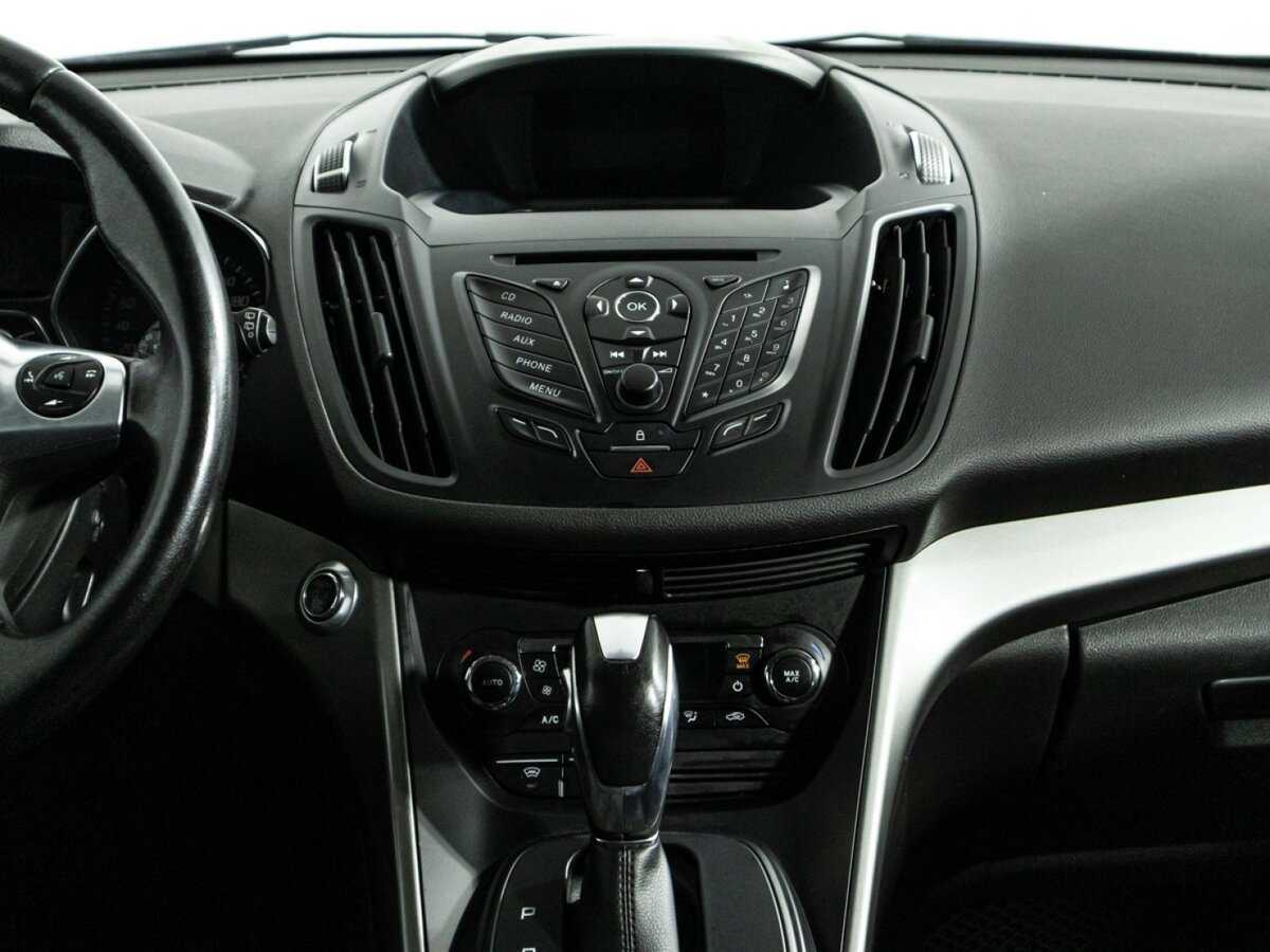 Ford Kuga 2015 года с пробегом. Фото: #13