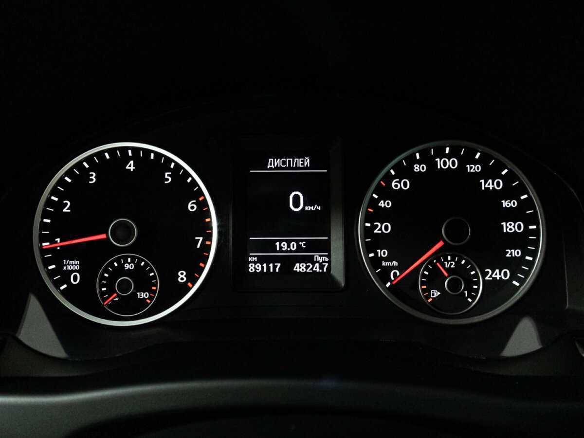 Volkswagen Tiguan 2015 года с пробегом. Фото: #11