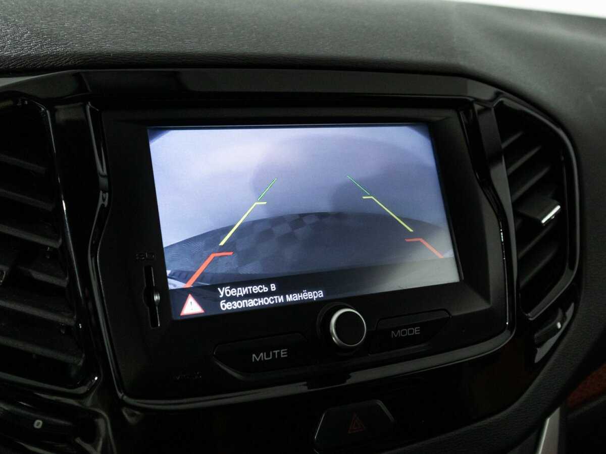 Lada (ВАЗ) Vesta 2018 года с пробегом. Фото: #14