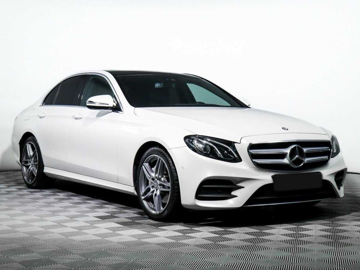 Mercedes-Benz E-Класс 2016 года с пробегом. Фото: #2