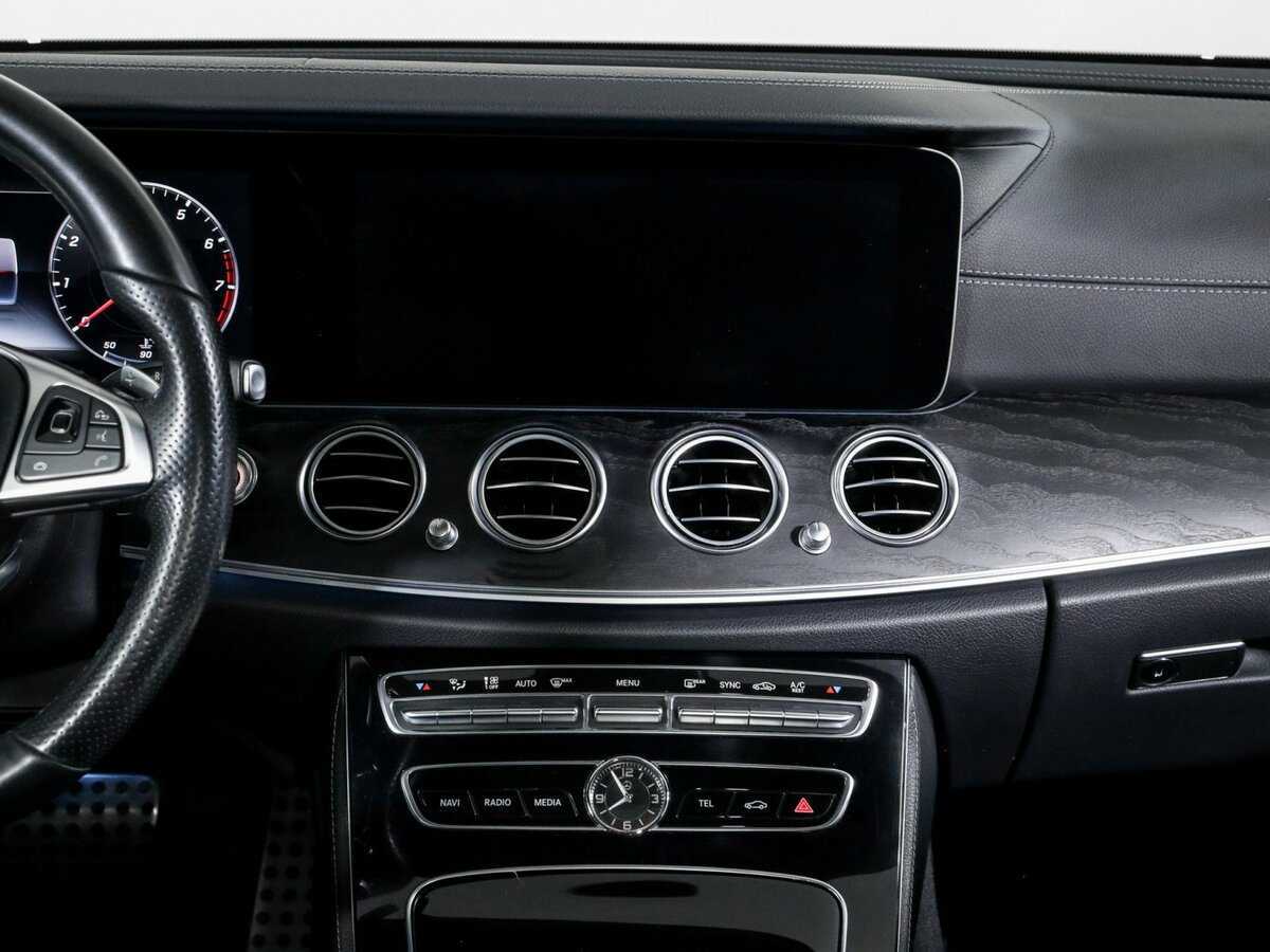 Mercedes-Benz E-Класс 2016 года с пробегом. Фото: #9