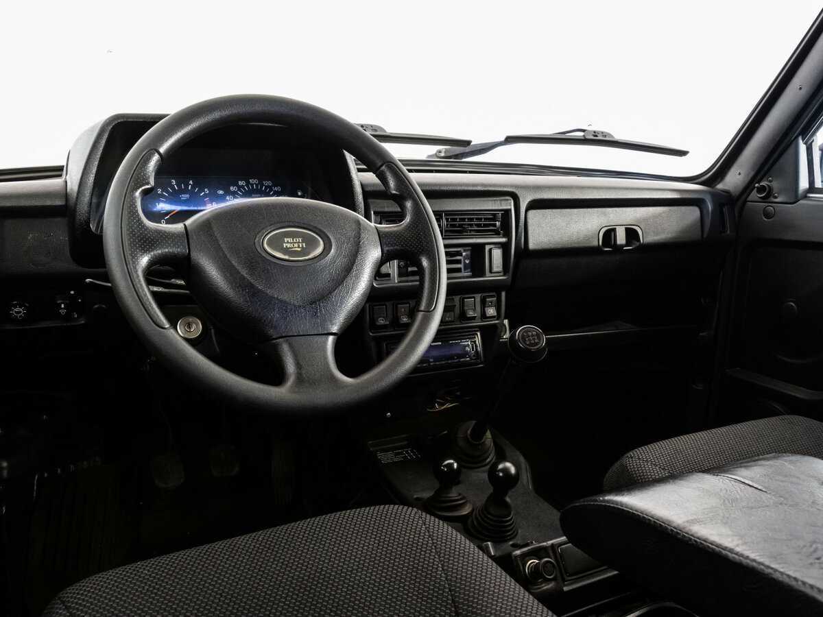 Lada (ВАЗ) 2131 (4x4) 2013 года с пробегом. Фото: #8