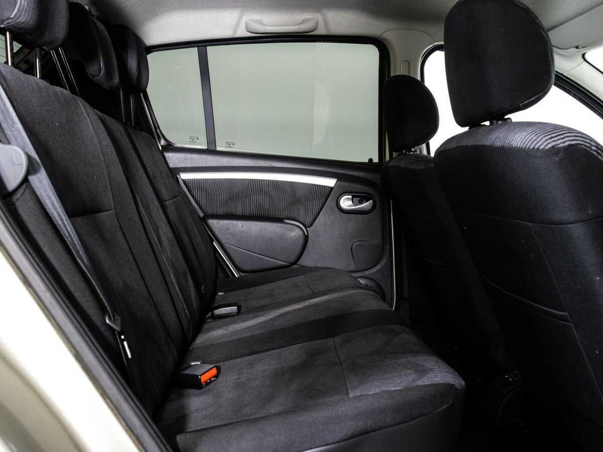 Renault Sandero 2014 года с пробегом. Фото: #11