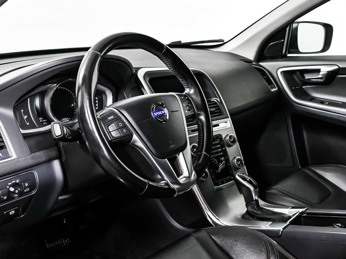 Volvo XC60 2017 года с пробегом. Фото: #11