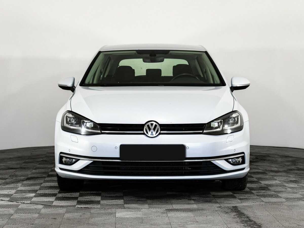 Volkswagen Golf 2018 года с пробегом. Фото: #1
