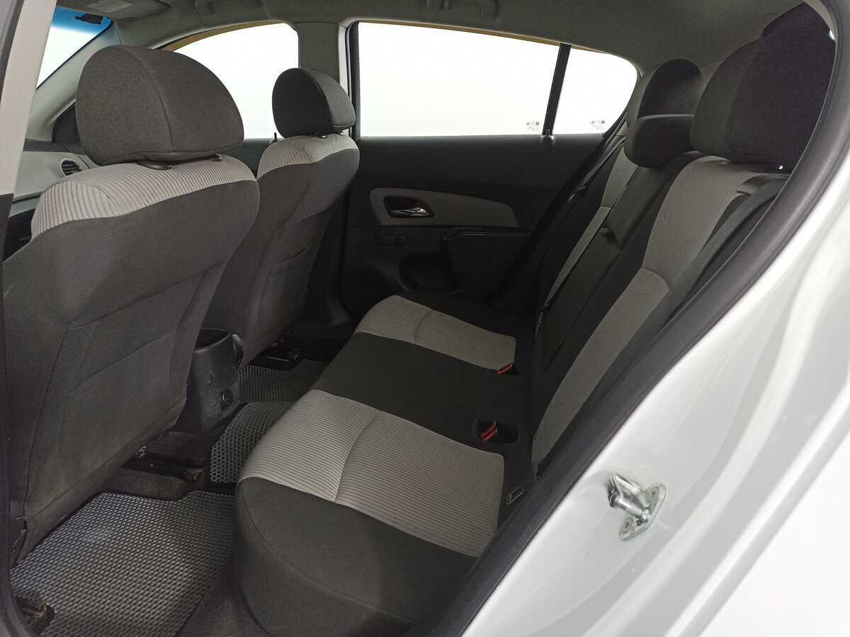 Chevrolet Cruze 2012 года с пробегом. Фото: #10