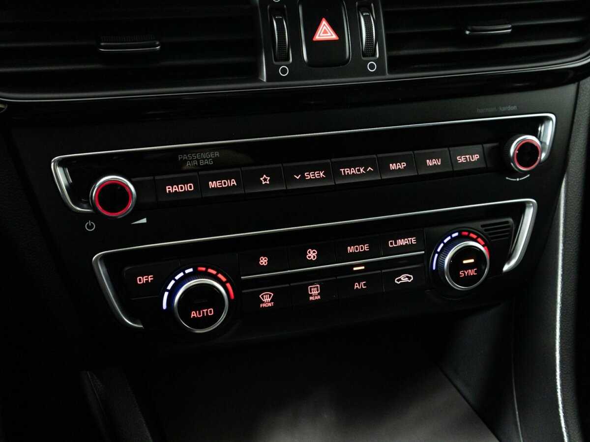 Kia Optima 2018 года с пробегом. Фото: #22