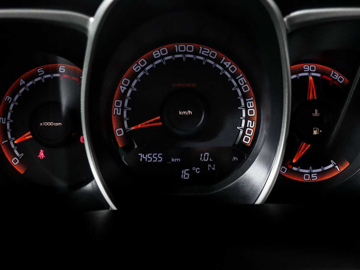 Lada (ВАЗ) Vesta 2018 года с пробегом. Фото: #10