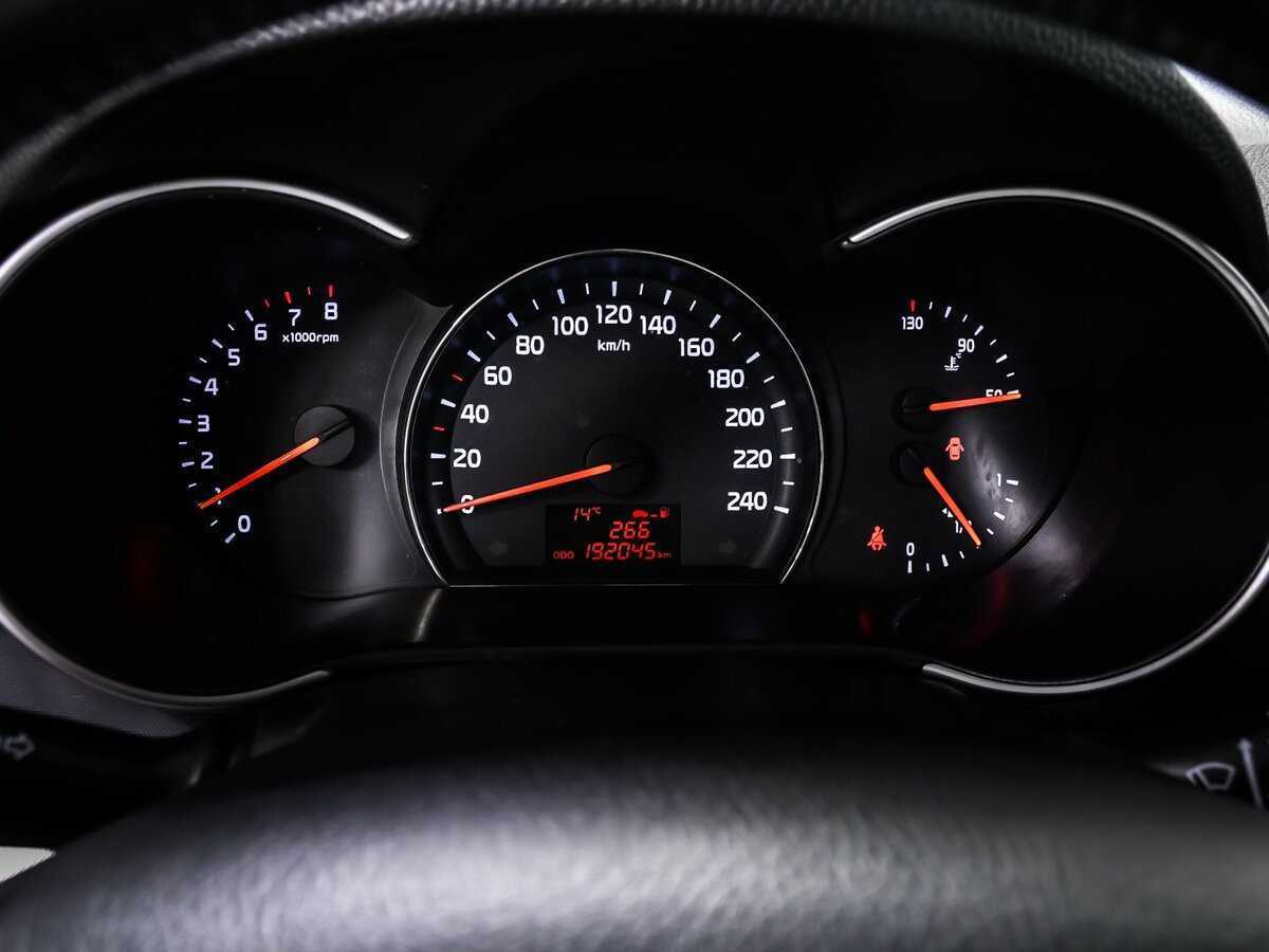 Kia Sorento 2013 года с пробегом. Фото: #8