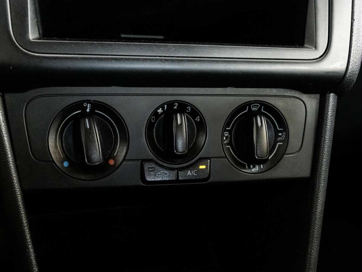 Volkswagen Polo 2017 года с пробегом. Фото: #10