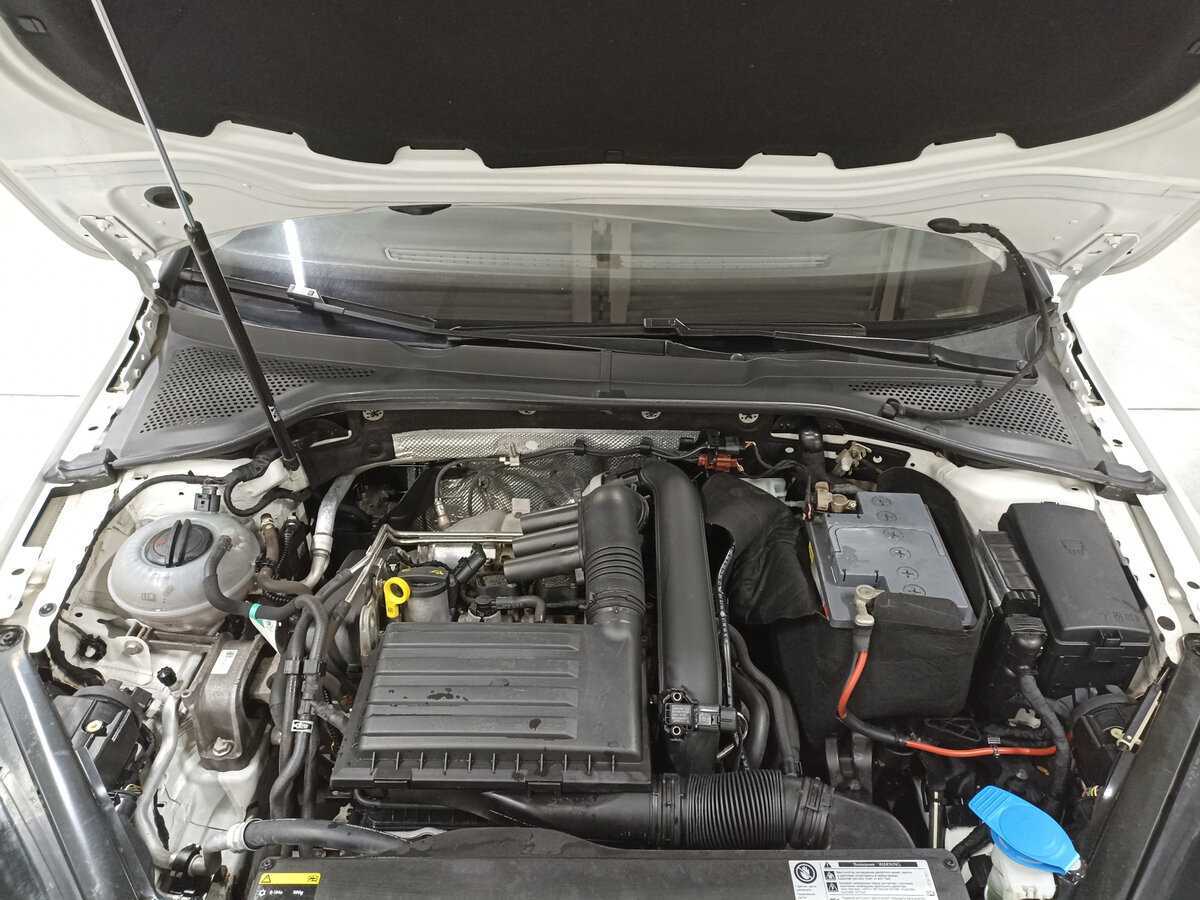 Volkswagen Golf 2013 года с пробегом. Фото: #8