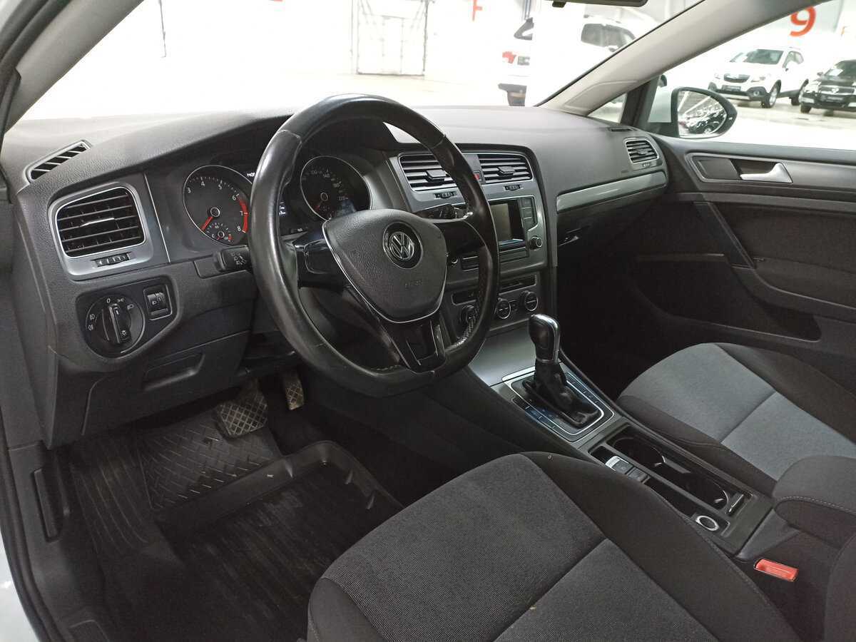 Volkswagen Golf 2013 года с пробегом. Фото: #15