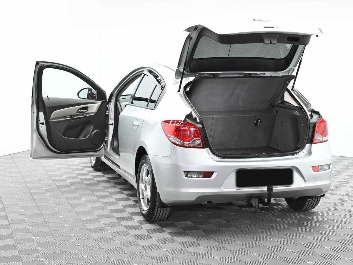 Chevrolet Cruze 2013 года с пробегом. Фото: #4