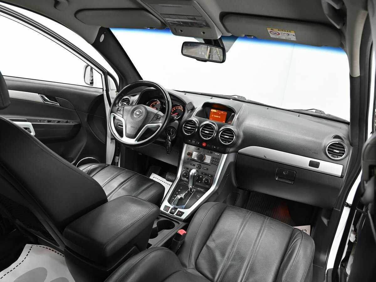 Opel Antara 2015 года с пробегом. Фото: #12