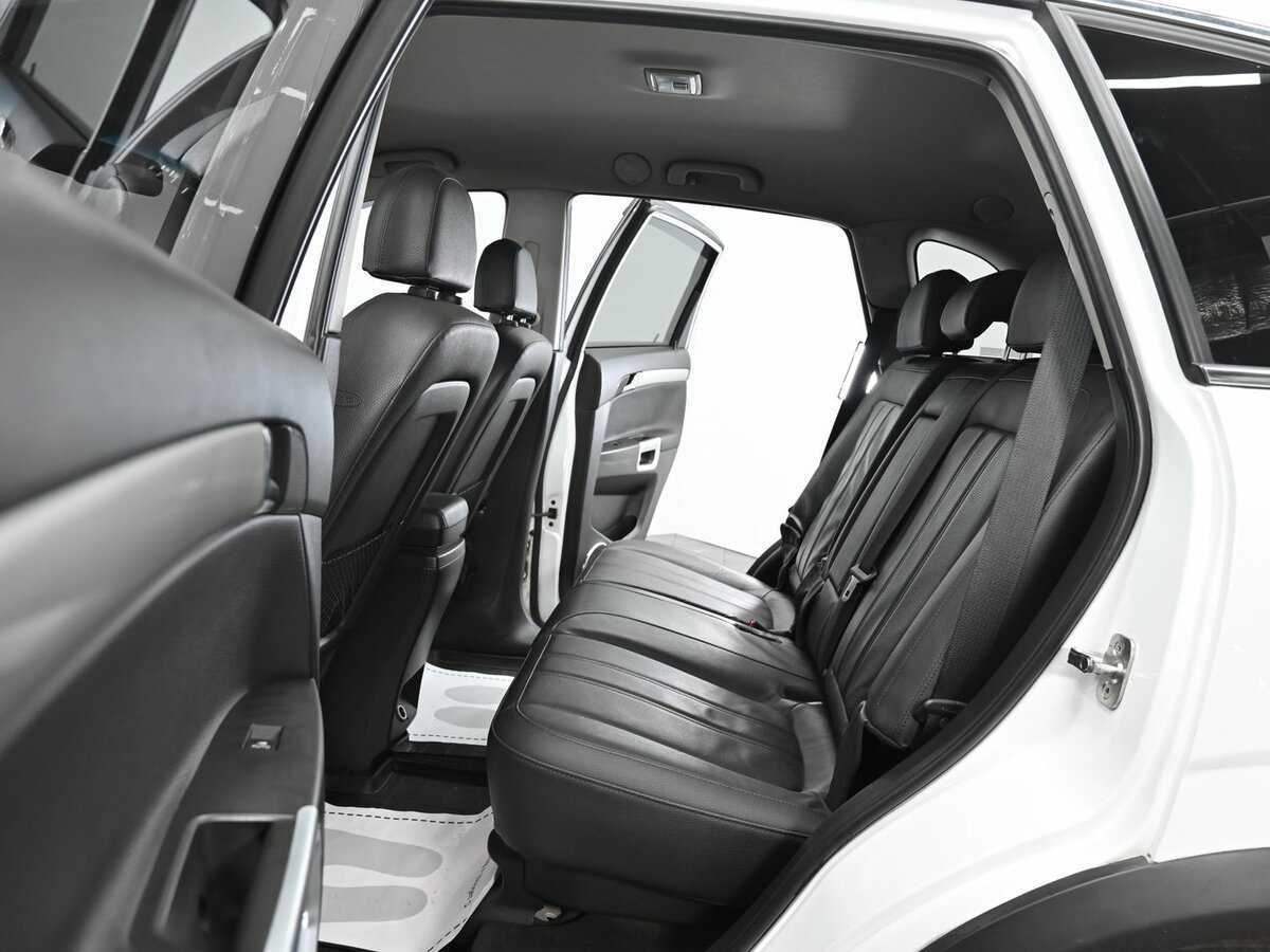 Opel Antara 2015 года с пробегом. Фото: #14