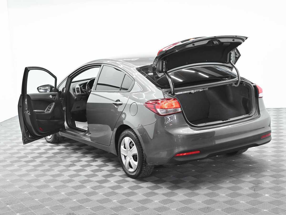 Kia Cerato 2018 года с пробегом. Фото: #4