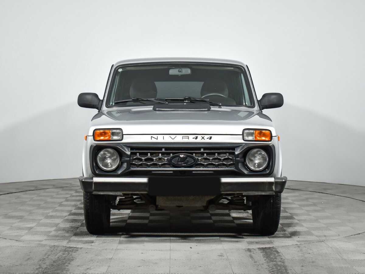 Lada (ВАЗ) 2131 (4x4) 2015 года с пробегом. Фото: #1