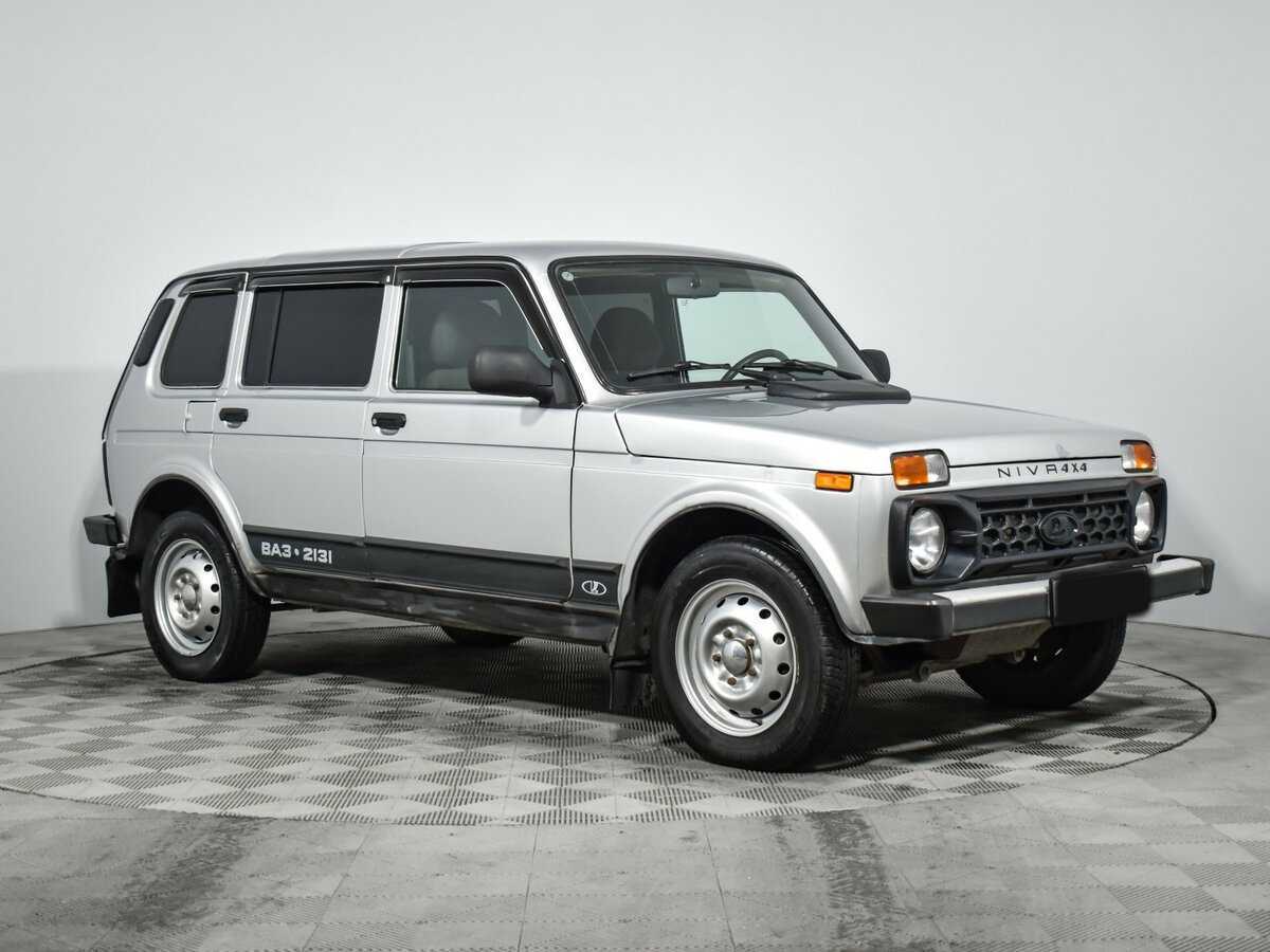 Lada (ВАЗ) 2131 (4x4) 2015 года с пробегом. Фото: #2