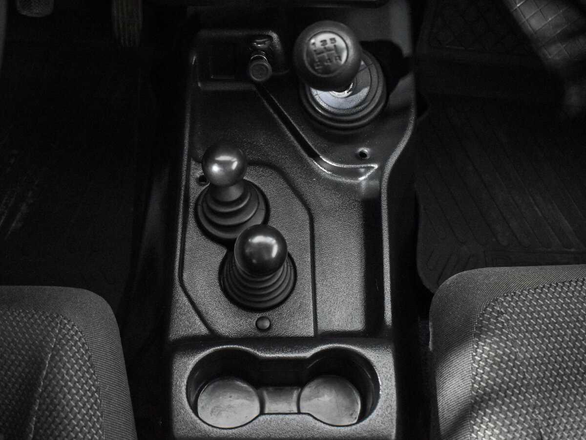 Lada (ВАЗ) 2131 (4x4) 2015 года с пробегом. Фото: #9