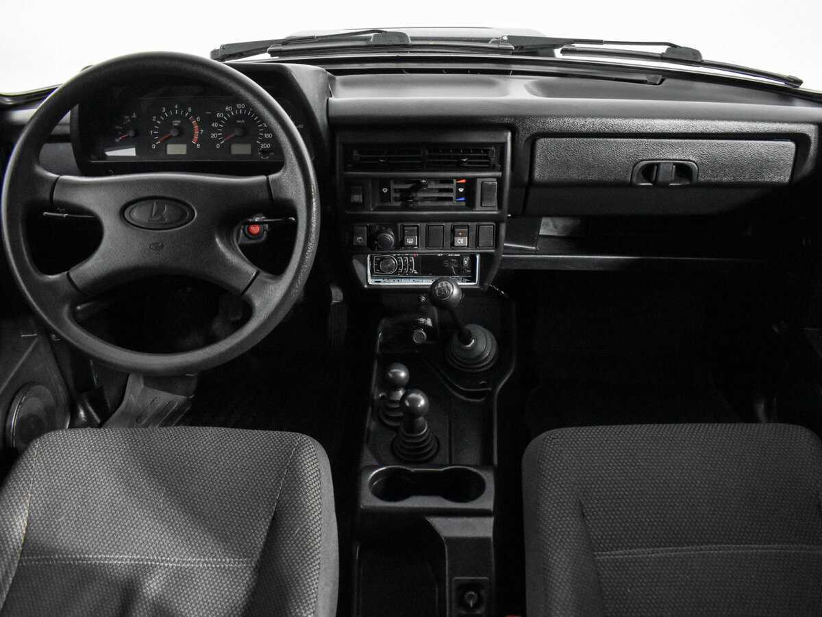 Lada (ВАЗ) 2131 (4x4) 2015 года с пробегом. Фото: #13