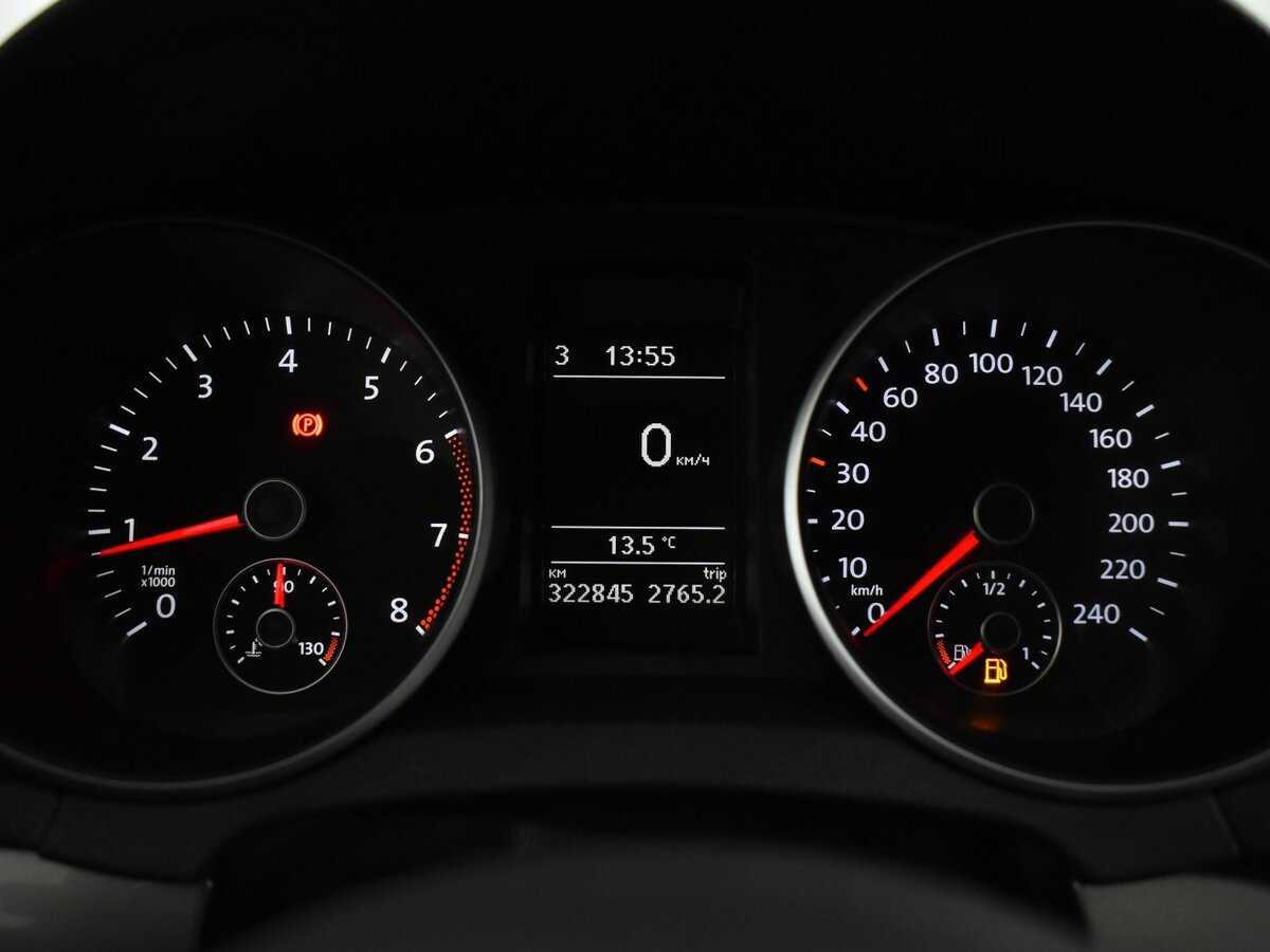 Volkswagen Golf 2012 года с пробегом. Фото: #13