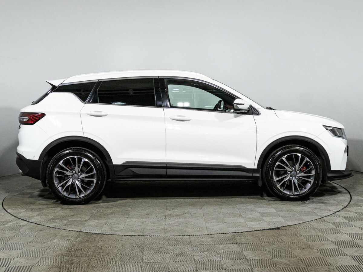 Geely Coolray 2021 года с пробегом. Фото: #3