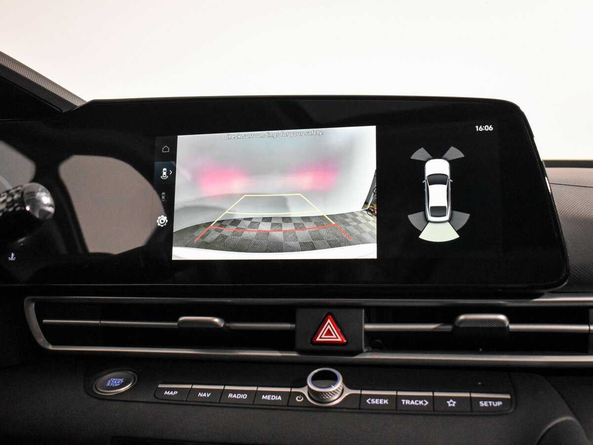 Hyundai Elantra 2023 года с пробегом. Фото: #19