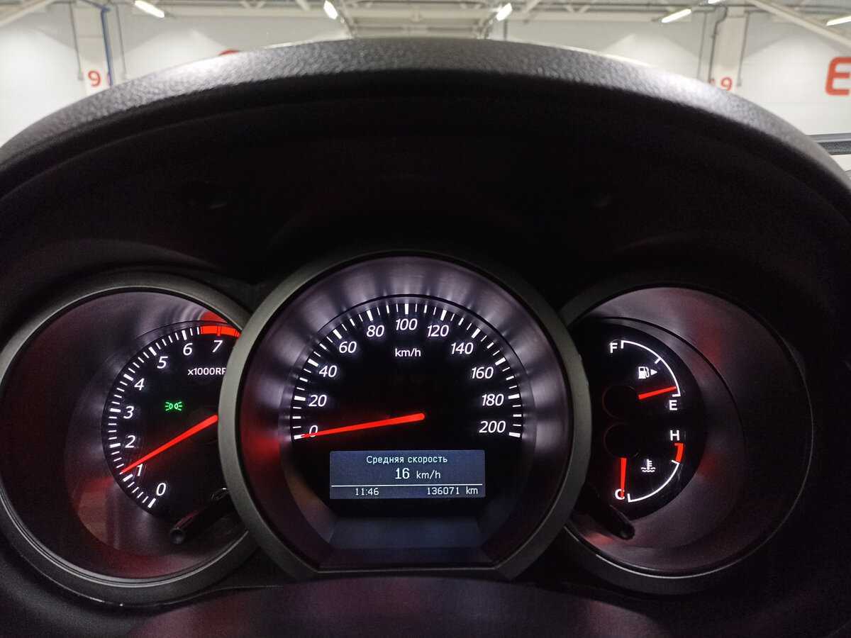 Suzuki Grand Vitara 2013 года с пробегом. Фото: #12